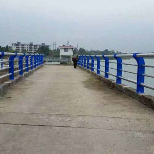 聊城（chéng）周公河橋（qiáo）梁護欄工程