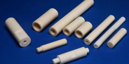 鈦退鍍（dù）液：在金屬加工和表麵處理中的關鍵應用