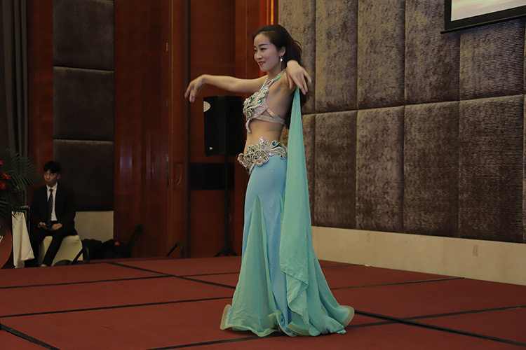 羞羞视频在线观看材料年會（huì）09