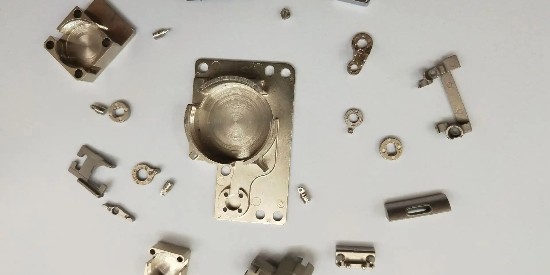 手機零件清洗（xǐ）劑的應用