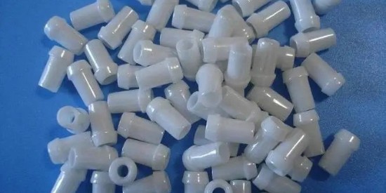 關於氧化鋯陶（táo）瓷研磨和拋光後（hòu）使用水基（jī）清洗劑