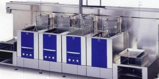 淺談超（chāo）聲波清洗液在工（gōng）業生產中的應用和優勢