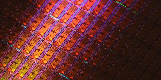 為什麽切割晶圓要使用晶片切割液呢