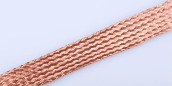 正確地使用銅帶清洗劑去除油汙和拋（pāo）光蠟殘留