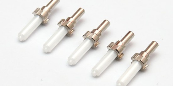 去除光纖陶瓷油汙及加工磨（mó）粉，就用陶瓷專用清洗劑快速解決