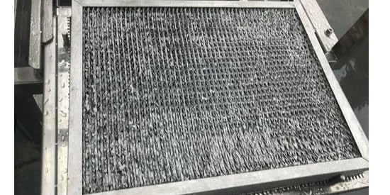 好消息！這款水基的鋼網專用清洗劑比（bǐ）酒（jiǔ）精溶劑更好用