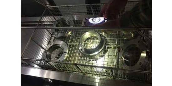 超聲波表麵清洗劑的應用