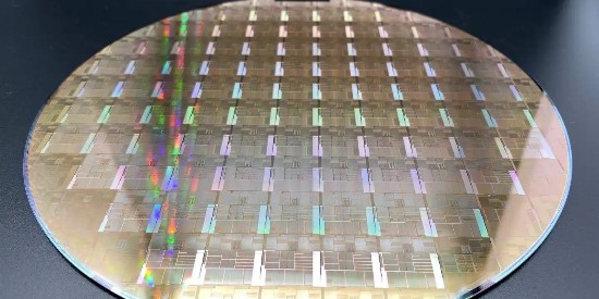 在半導體工業中的矽片金剛線（xiàn）切割液作用