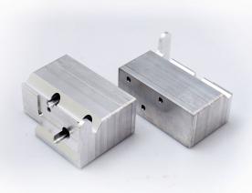 鋁殼體腔體加工（gōng） (20)